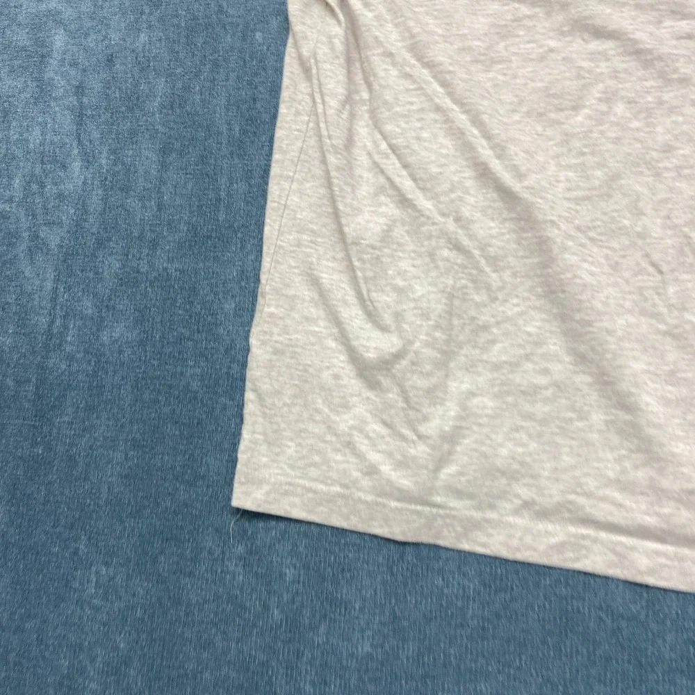 Banana Republic One Earth One Home T-Shirt Mens Large Heather Gray Classic Tee